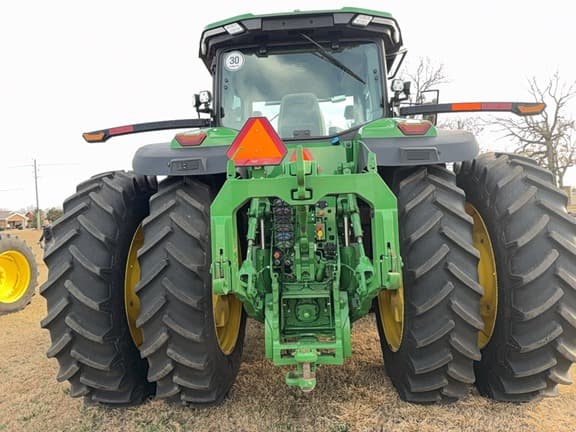 Image of John Deere 8R 410 equipment image 1