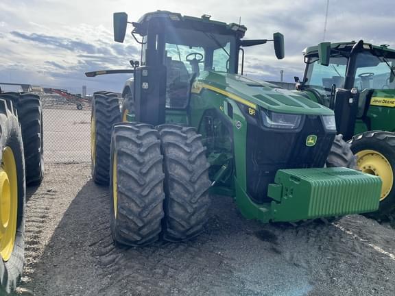 Image of John Deere 8R 410 equipment image 4