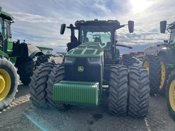 Image of John Deere 8R 410 equipment image 2