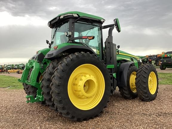 Image of John Deere 8R 410 equipment image 3