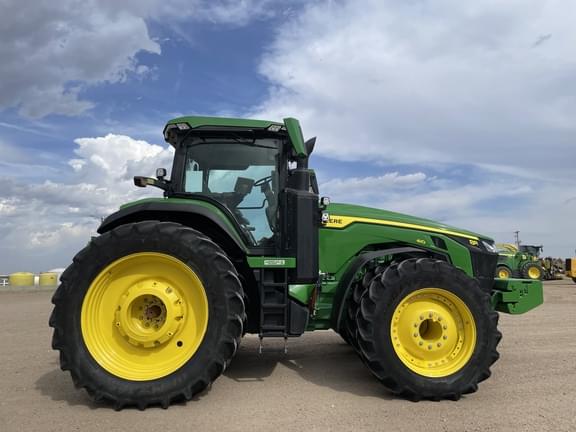 Image of John Deere 8R 410 equipment image 1