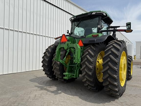 Image of John Deere 8R 410 equipment image 3