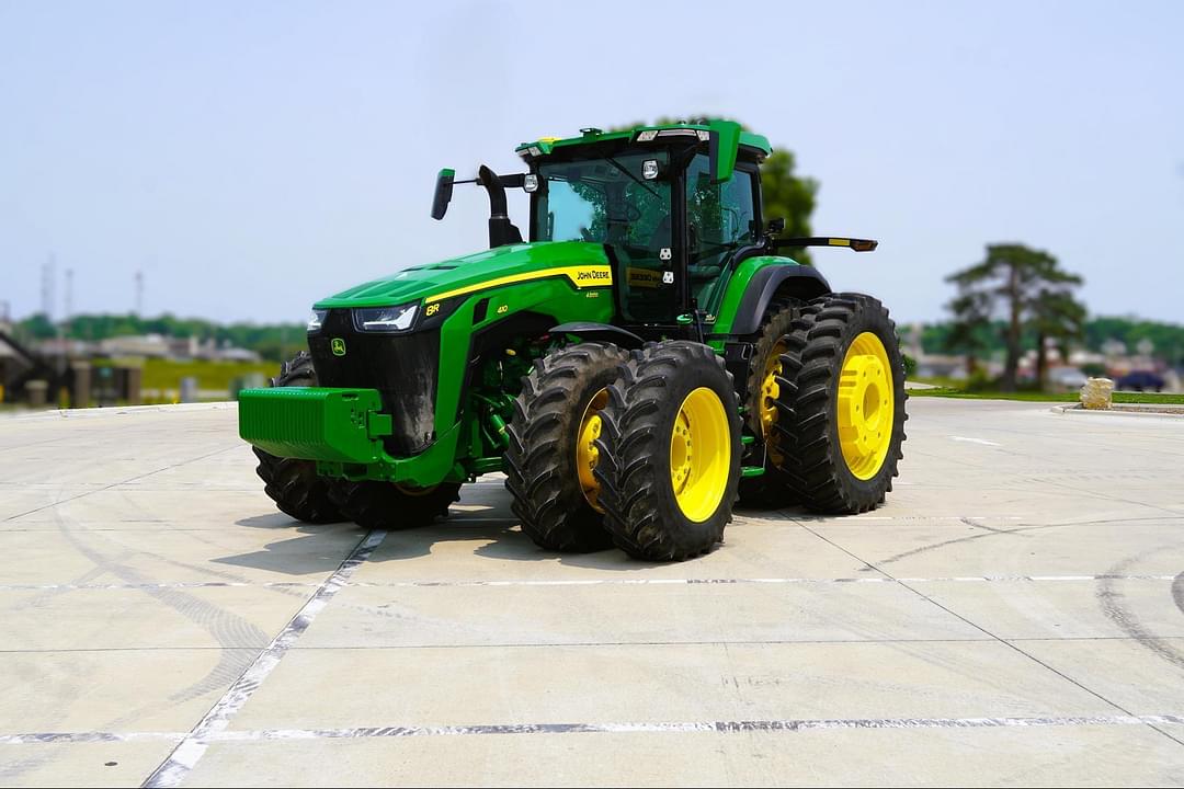 Image of John Deere 8R 410 Primary image
