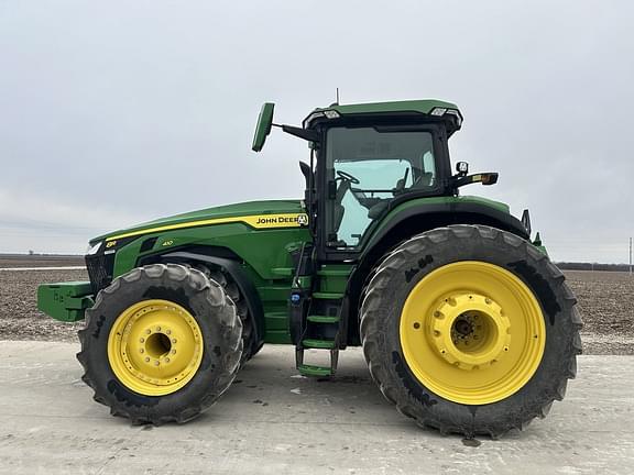 Image of John Deere 8R 410 equipment image 2