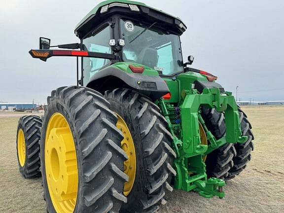 Image of John Deere 8R 410 equipment image 2