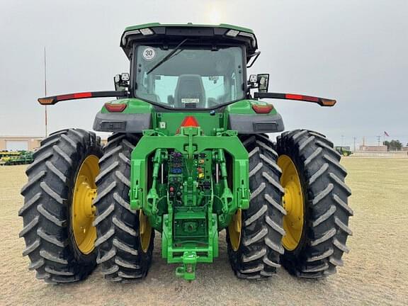 Image of John Deere 8R 410 equipment image 3