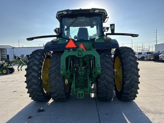 Image of John Deere 8R 410 equipment image 2