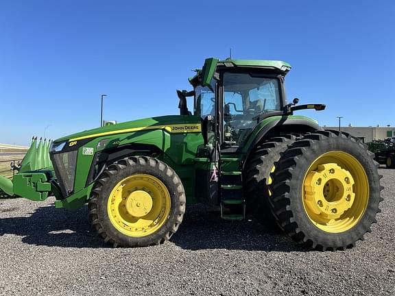 Image of John Deere 8R 410 equipment image 4