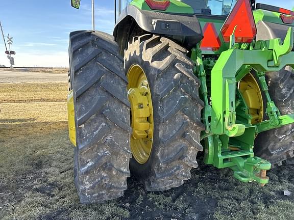 Image of John Deere 8R 410 equipment image 1