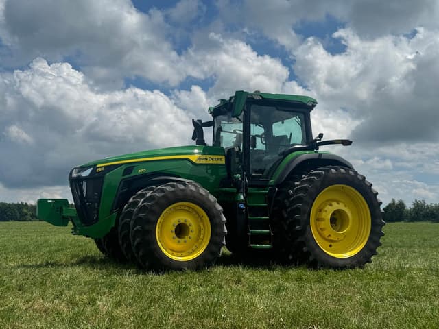 Image of John Deere 8R 370 equipment image 1