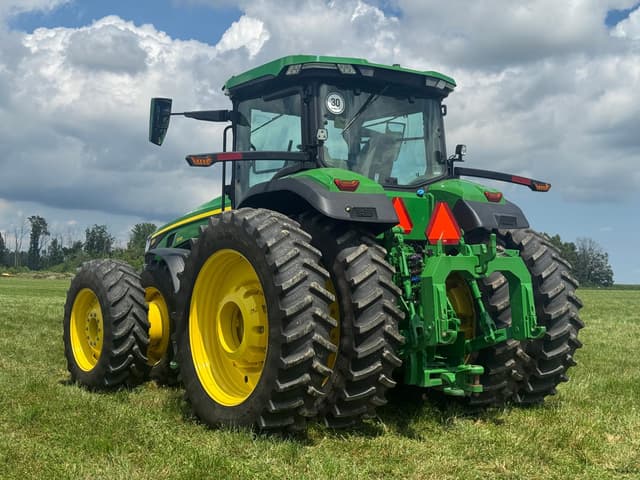 Image of John Deere 8R 370 equipment image 3