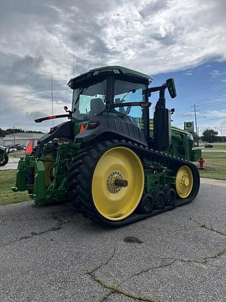 Image of John Deere 8RT 310 equipment image 2