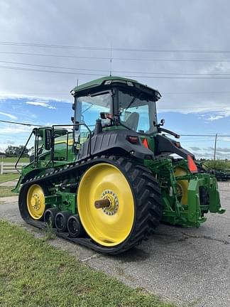 Image of John Deere 8RT 310 equipment image 3