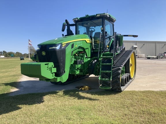 2022 John Deere 8RT 310 Equipment Image0