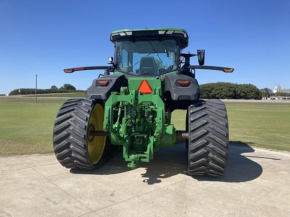 Image of John Deere 8RT 310 equipment image 3