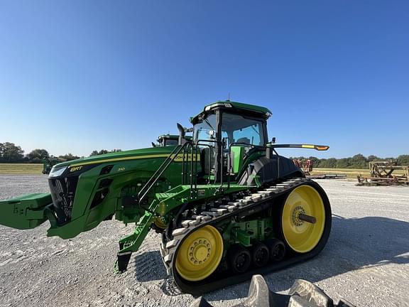 Image of John Deere 8RT 310 equipment image 1