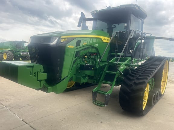 2022 John Deere 8RT 340 Equipment Image0