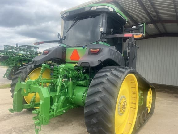 Image of John Deere 8RT 340 equipment image 2