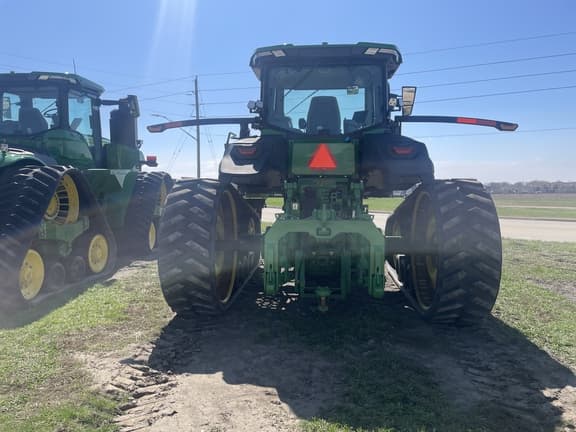 Image of John Deere 8RT 370 equipment image 3