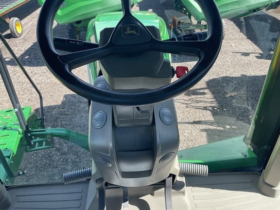 Image of John Deere 8RT 370 equipment image 3