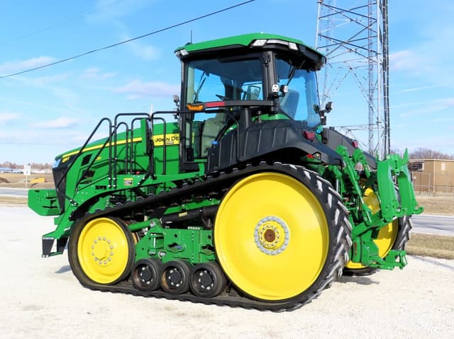 Image of John Deere 8RT 370 equipment image 3