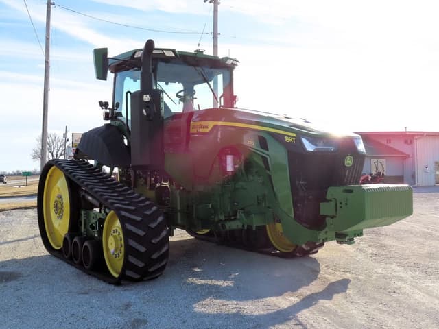 Image of John Deere 8RT 370 equipment image 2