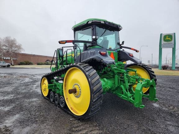 Image of John Deere 8RT 370 equipment image 2