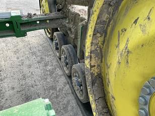 Main image John Deere 8RT 370 33