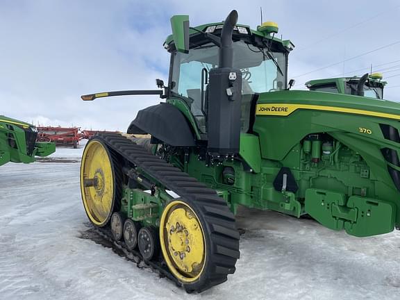 Image of John Deere 8RT 370 equipment image 1