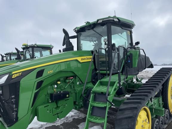 Image of John Deere 8RT 370 equipment image 3