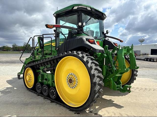 Image of John Deere 8RT 370 equipment image 4