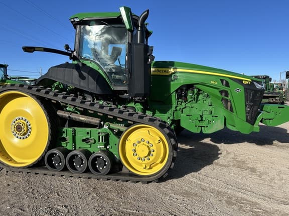 Image of John Deere 8RT 370 equipment image 4
