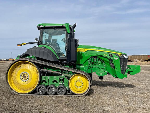 Image of John Deere 8RT 370 equipment image 3