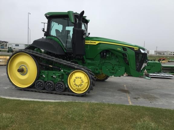 Image of John Deere 8RT 370 equipment image 4