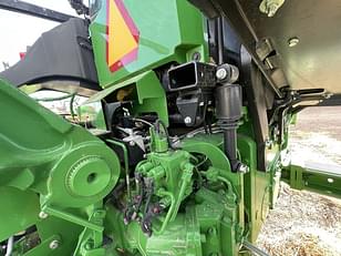 Main image John Deere 8RT 370 22