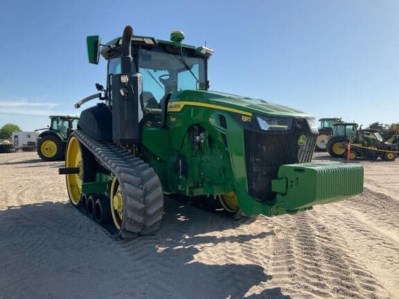 Image of John Deere 8RT 370 equipment image 3