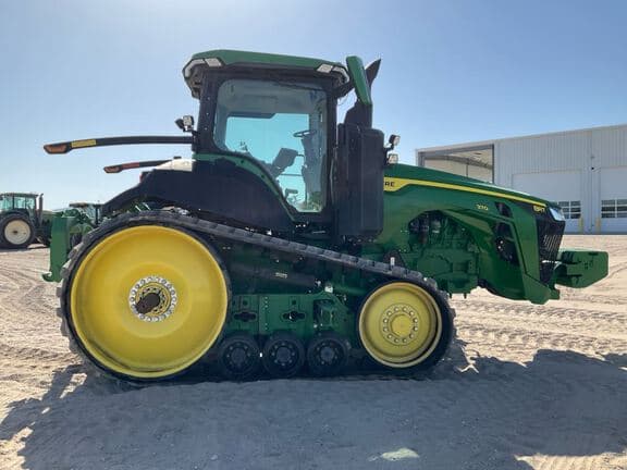 Image of John Deere 8RT 370 equipment image 4