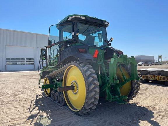 Image of John Deere 8RT 370 equipment image 2