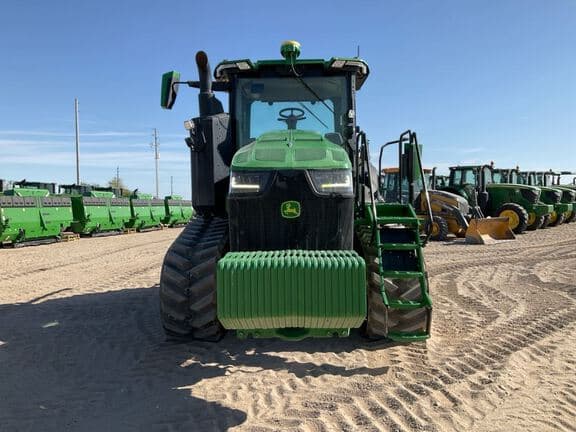 Image of John Deere 8RT 370 equipment image 2
