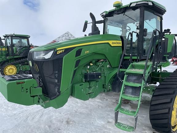 Image of John Deere 8RT 370 equipment image 1