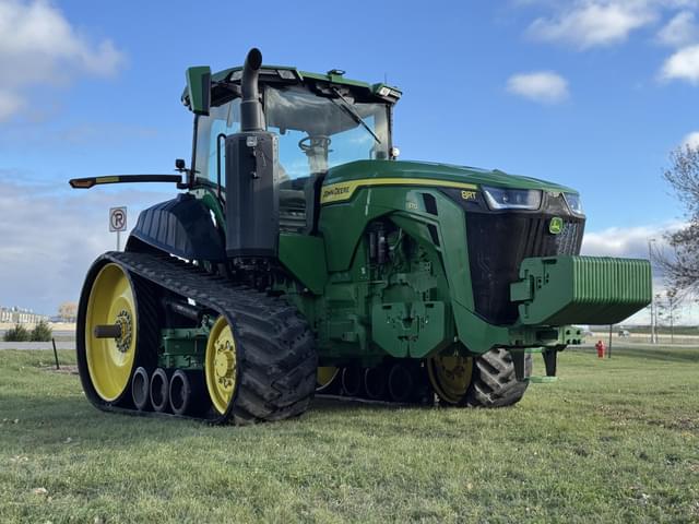 Image of John Deere 8RT 370 equipment image 3