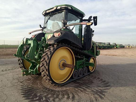 Image of John Deere 8RT 370 equipment image 4