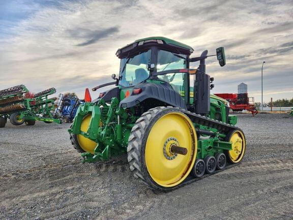 Image of John Deere 8RT 370 equipment image 4