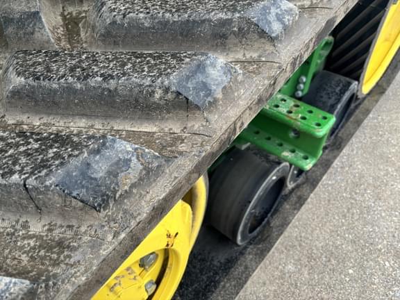 Image of John Deere 8RT 370 equipment image 1