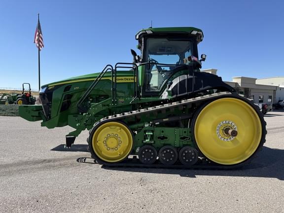 Image of John Deere 8RT 370 equipment image 1