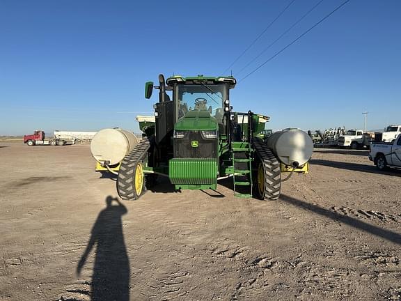 Image of John Deere 8RT 370 equipment image 1