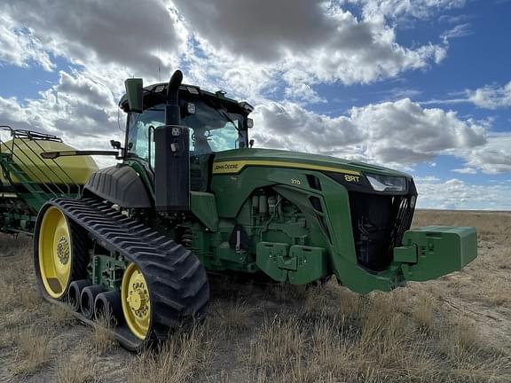 Image of John Deere 8RT 370 equipment image 3