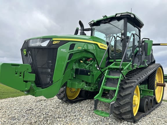 2022 John Deere 8RT 370 Equipment Image0