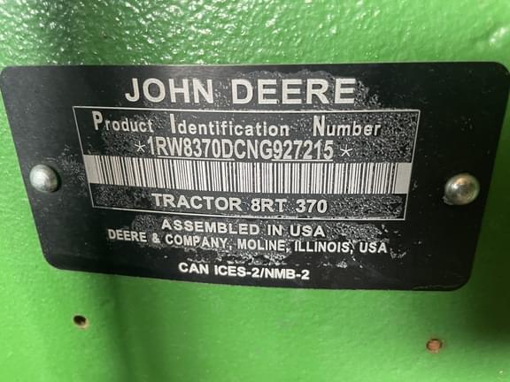 Image of John Deere 8RT 370 equipment image 3