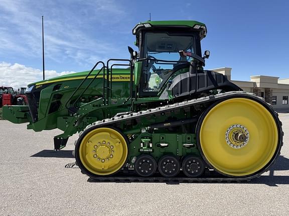 Image of John Deere 8RT 410 equipment image 1